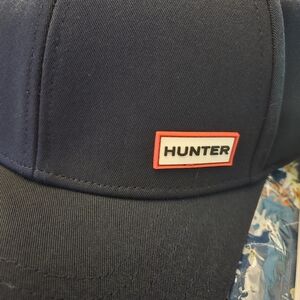 HUNTER baseball cap
